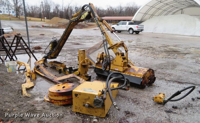 image for item EV9573 Diamond side boom mower