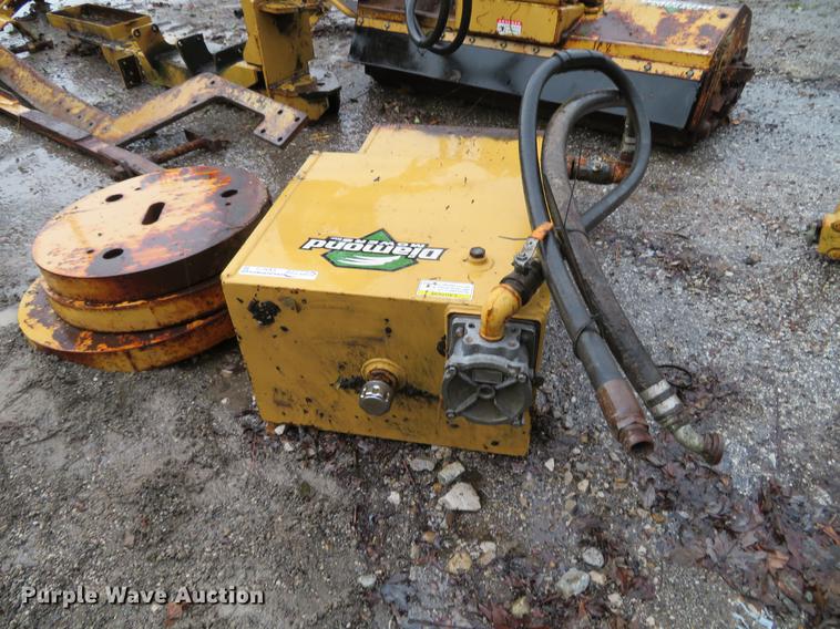 image for item EV9573 Diamond side boom mower