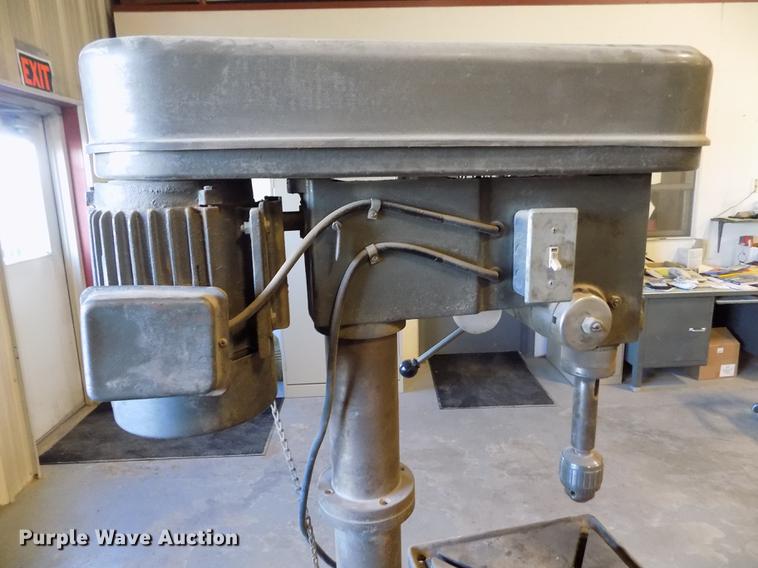 image for item FH9019 Chicago Power Tools AI-27 drill press