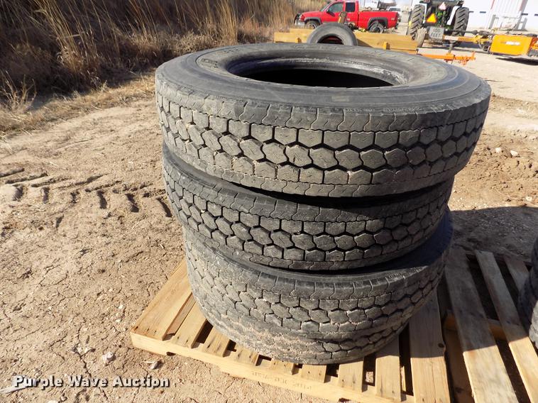 image for item FH9022 (4) Goodyear 11R22.5 tires