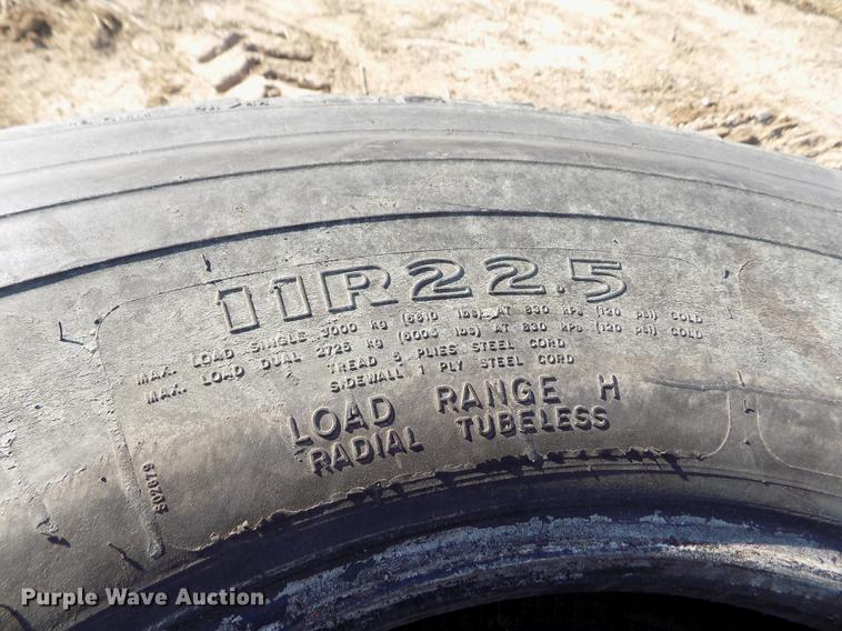 image for item FH9022 (4) Goodyear 11R22.5 tires