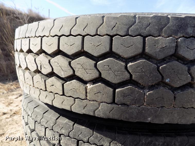 image for item FH9022 (4) Goodyear 11R22.5 tires