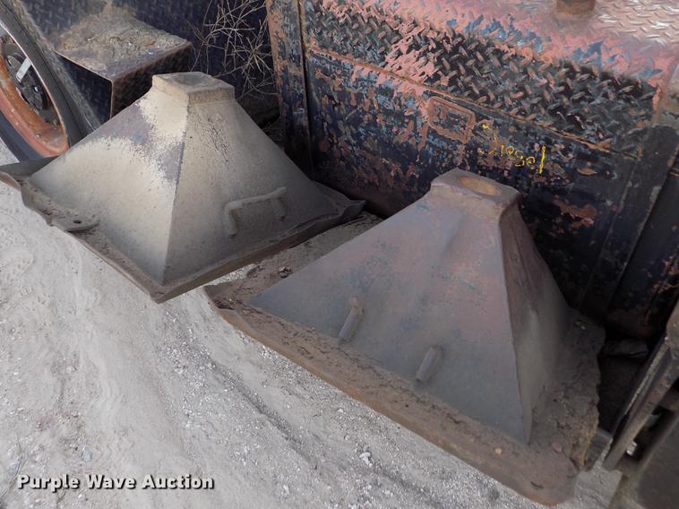 image for item FH9024 Link Belt HC-78A crane