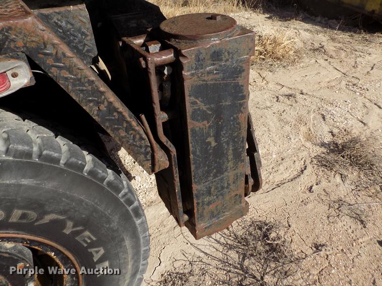 image for item FH9024 Link Belt HC-78A crane