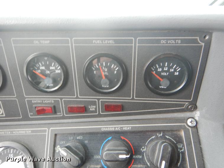 image for item FH9044 2000 Blue Bird LTC-40 coach bus