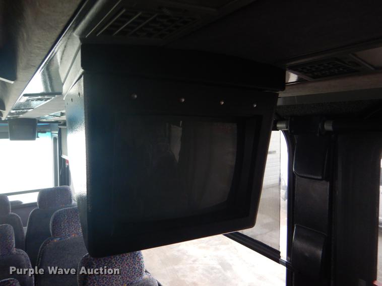 image for item FH9044 2000 Blue Bird LTC-40 coach bus