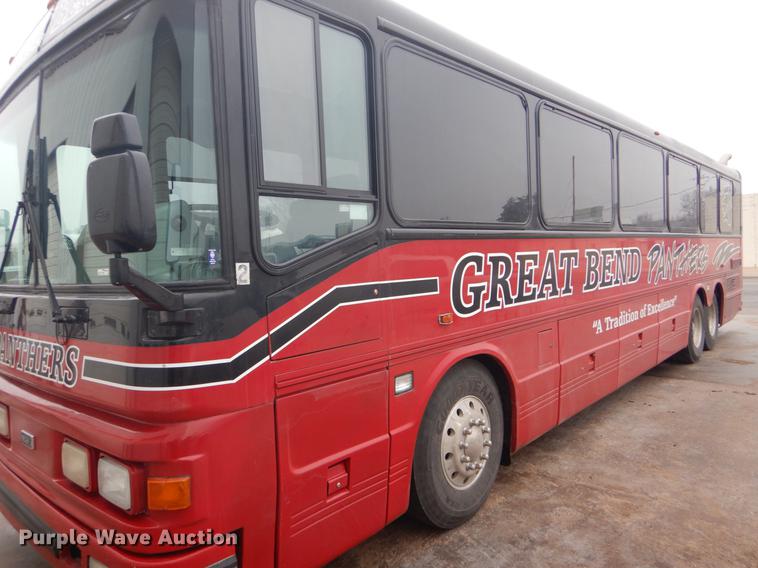 image for item FH9044 2000 Blue Bird LTC-40 coach bus