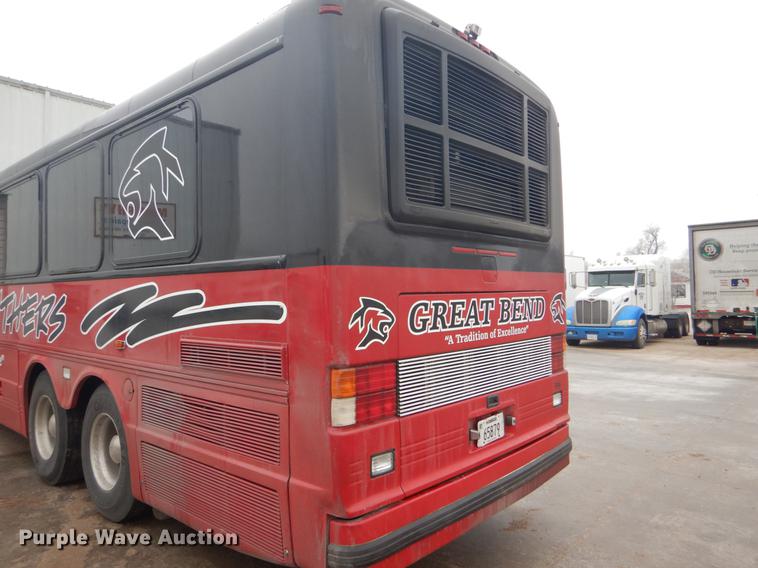 image for item FH9044 2000 Blue Bird LTC-40 coach bus