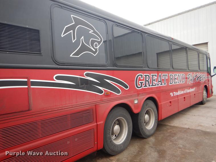 image for item FH9044 2000 Blue Bird LTC-40 coach bus