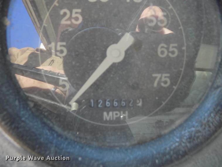 image for item FH9059 1987 Ford LN8000 refuse truck