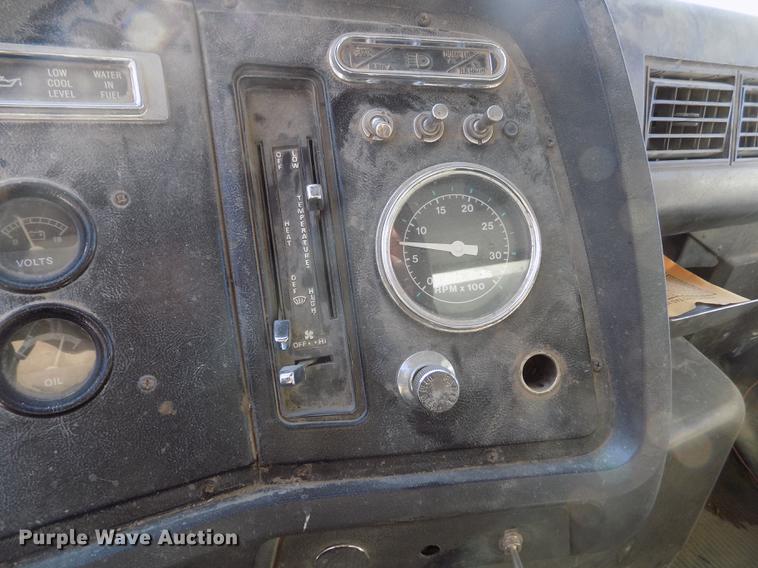 image for item FH9059 1987 Ford LN8000 refuse truck