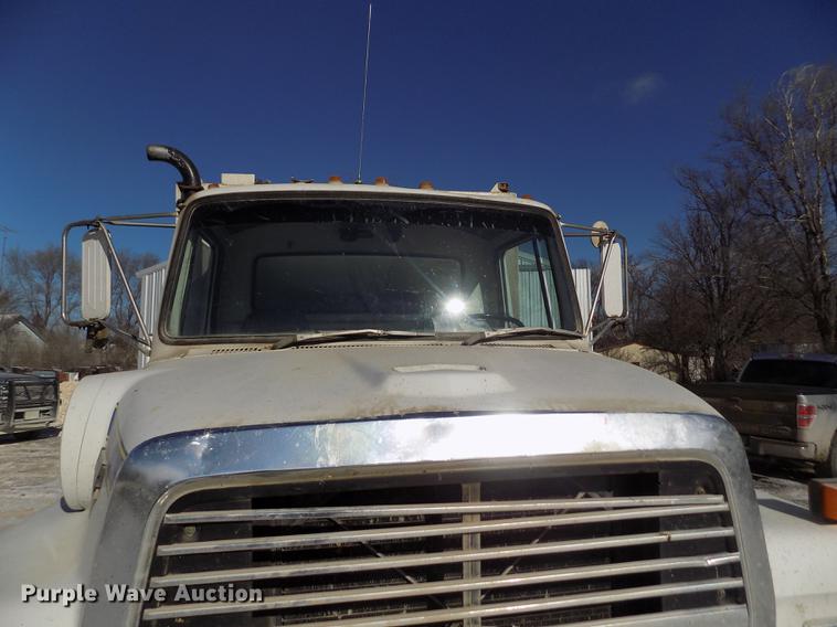 image for item FH9059 1987 Ford LN8000 refuse truck