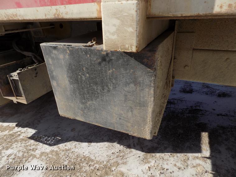 image for item FH9059 1987 Ford LN8000 refuse truck