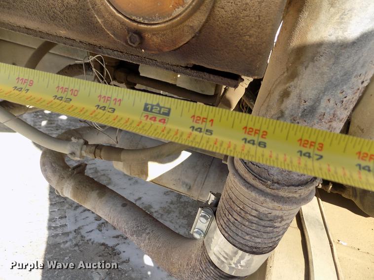 image for item FH9059 1987 Ford LN8000 refuse truck