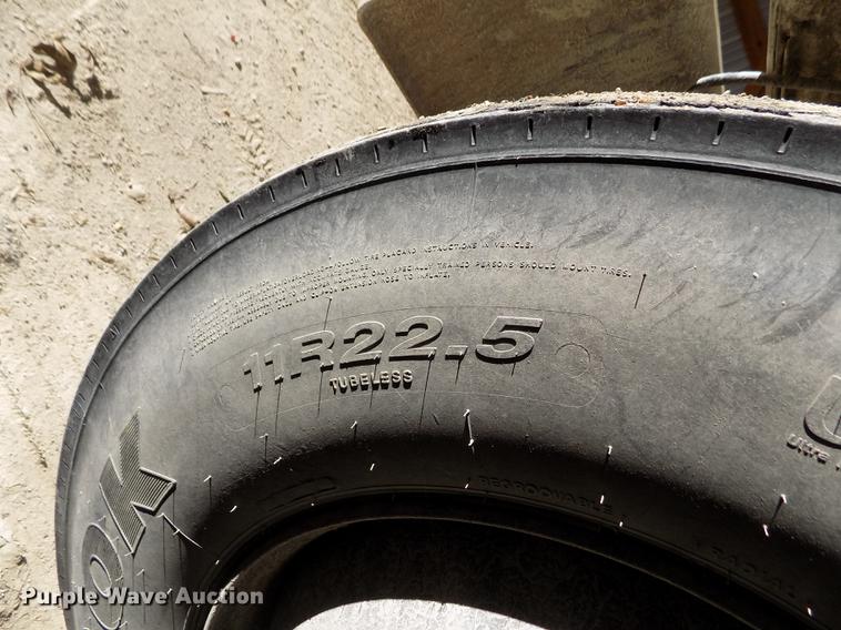 image for item FH9059 1987 Ford LN8000 refuse truck