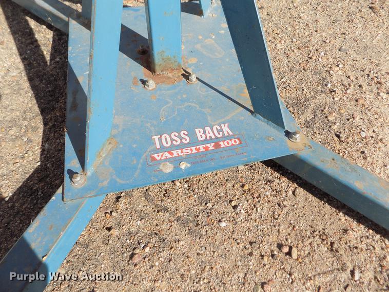 image for item FH9068 Toss Back Varsity 100 basket ball return