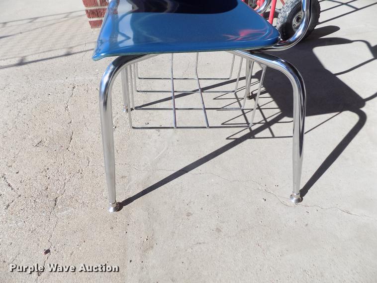 image for item FH9069 (15) student desks