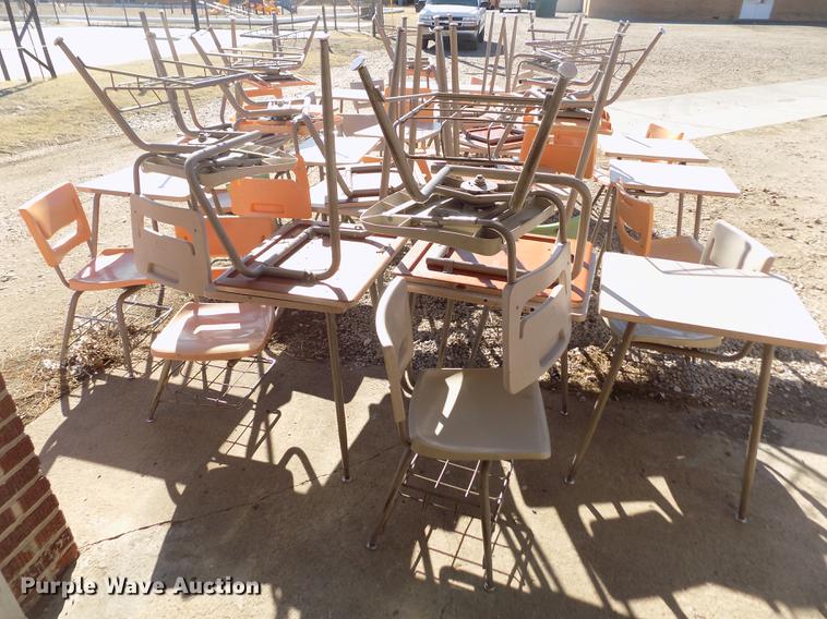 image for item FH9070 (27) student desks