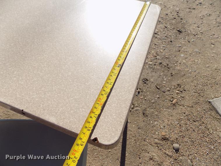 image for item FH9070 (27) student desks