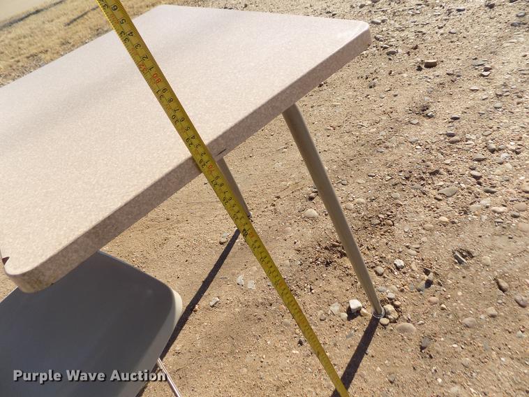 image for item FH9070 (27) student desks