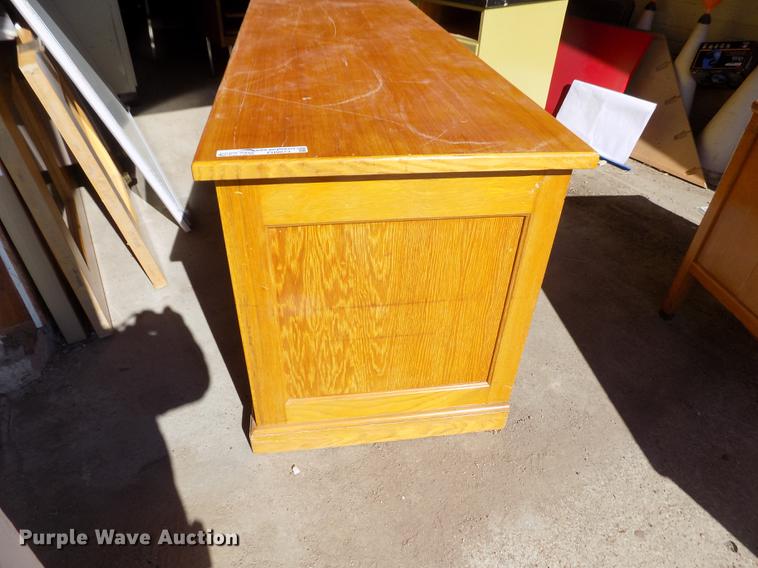 image for item FH9073 *Furniture