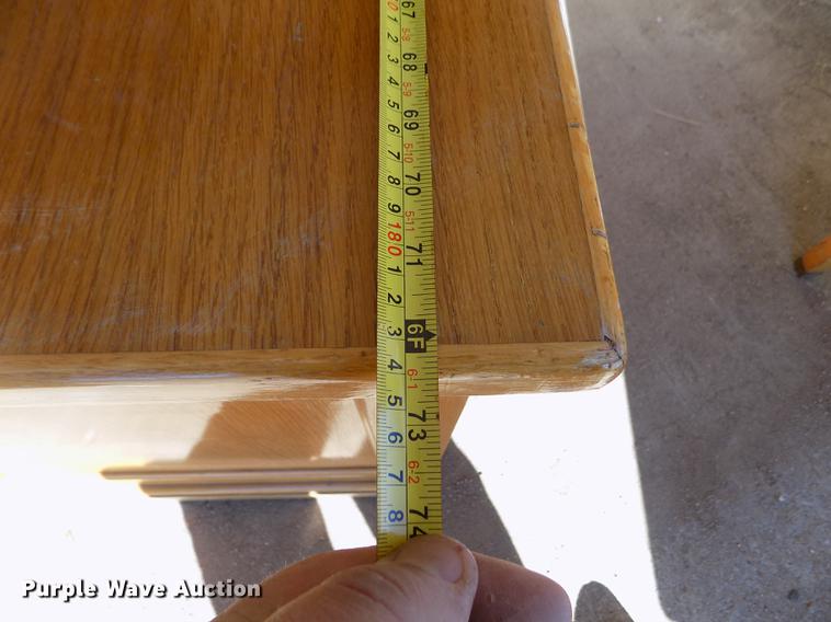 image for item FH9073 *Furniture