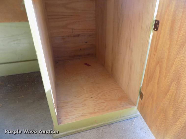 image for item FH9073 *Furniture