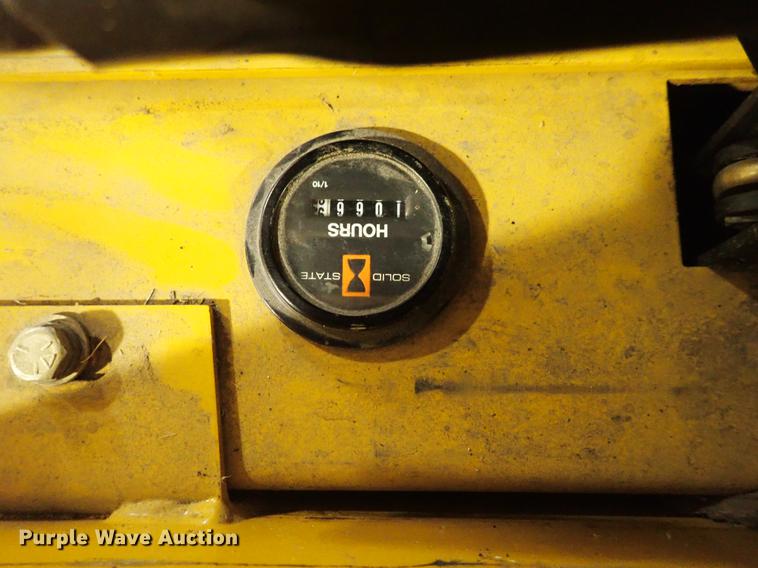 image for item FH9638 Hustler 4600 ZTR lawn mower