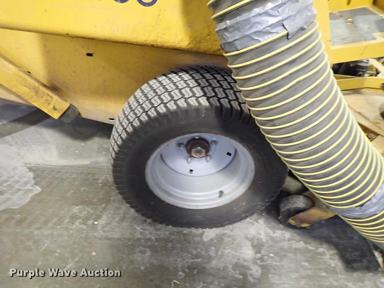 image for item FH9638 Hustler 4600 ZTR lawn mower