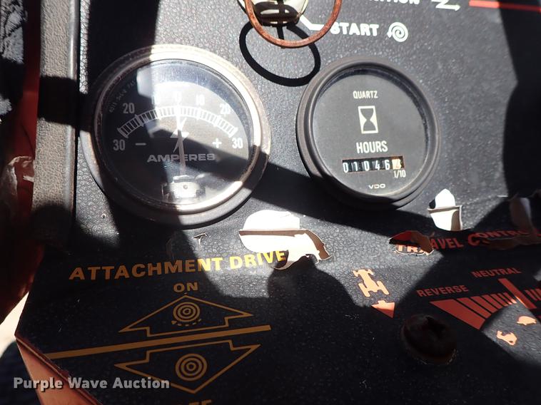 image for item FL9566 Ingersoll 222 tractor