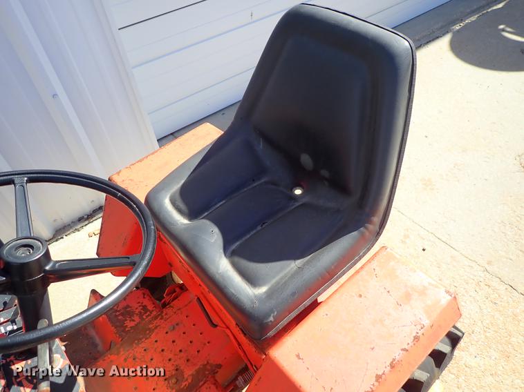 image for item FL9566 Ingersoll 222 tractor