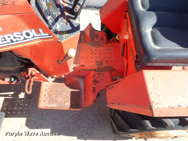 image for item FL9566 Ingersoll 222 tractor