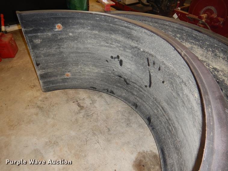 image for item FM9755 (2) hard plastic fenders