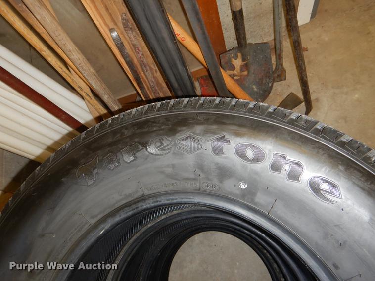 image for item FM9761 (4) Firestone 245/75R17 tires