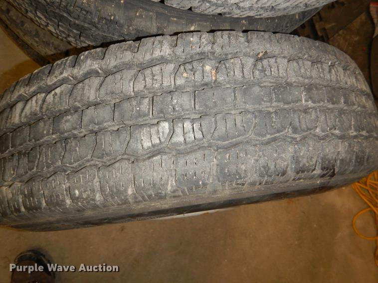 image for item FM9762 (7) 215/85R16 tires and wheels