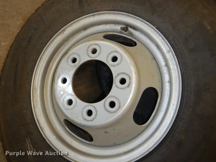 image for item FM9762 (7) 215/85R16 tires and wheels