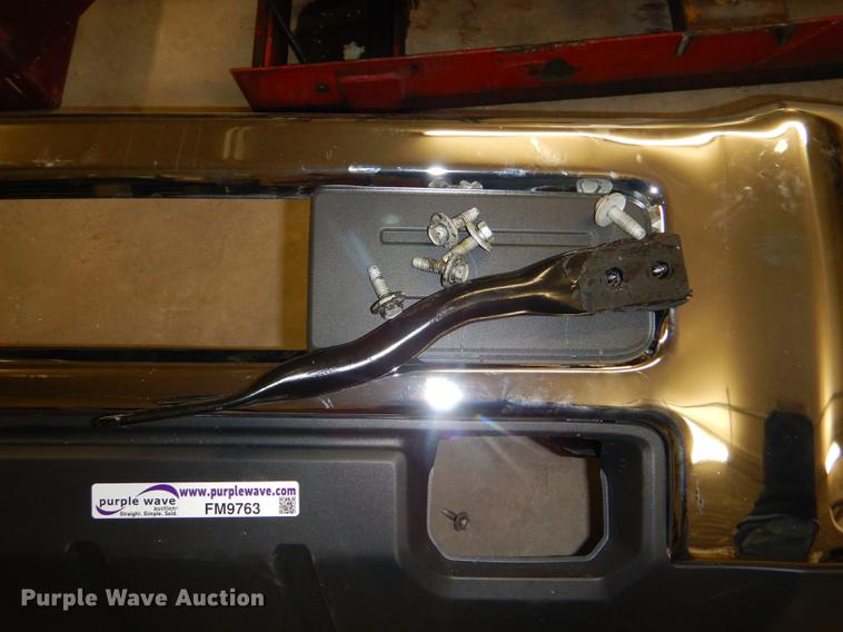 image for item FM9763 2019 Chevrolet Silverado 2500HD bumper