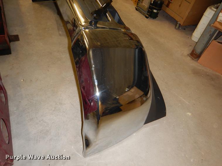 image for item FM9763 2019 Chevrolet Silverado 2500HD bumper