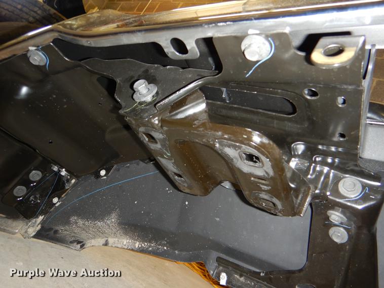 image for item FM9763 2019 Chevrolet Silverado 2500HD bumper