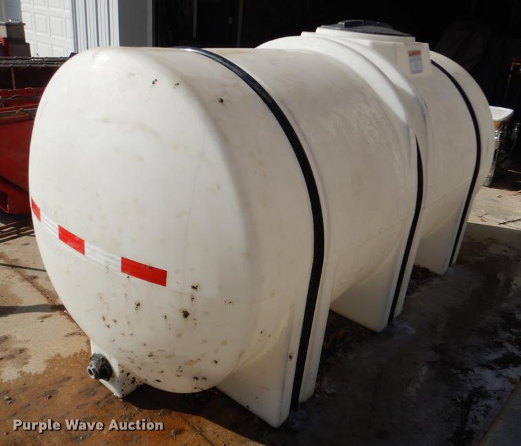 image for item FM9768 Poly tank