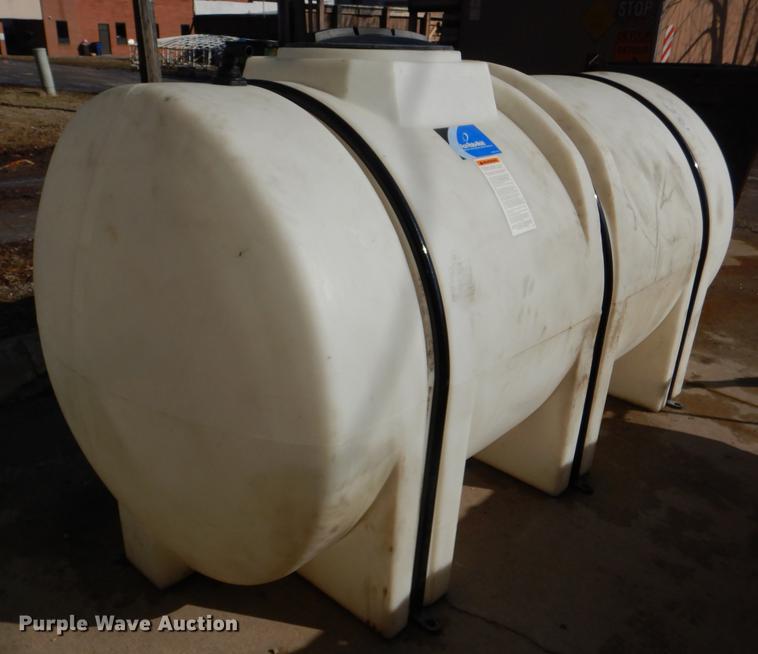 image for item FM9768 Poly tank