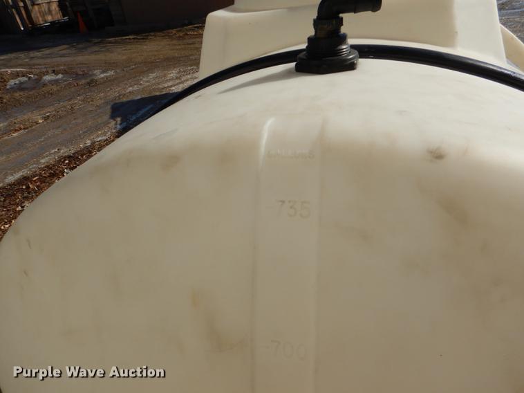 image for item FM9768 Poly tank