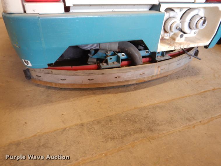 image for item FM9815 Tennant 7400 floor cleaner