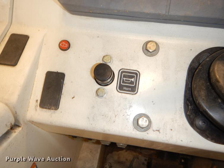 image for item FM9815 Tennant 7400 floor cleaner