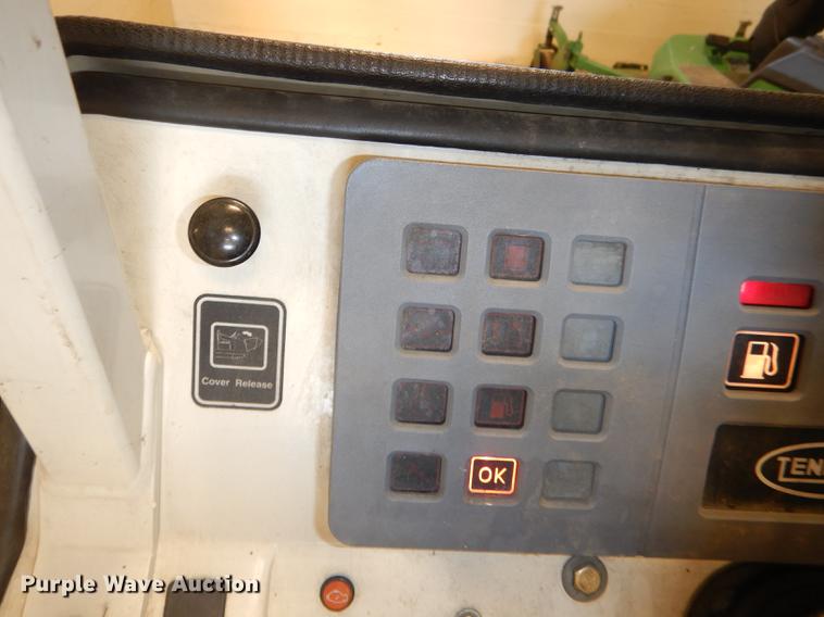 image for item FM9815 Tennant 7400 floor cleaner