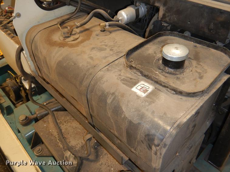 image for item FM9815 Tennant 7400 floor cleaner