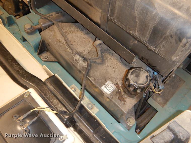 image for item FM9815 Tennant 7400 floor cleaner