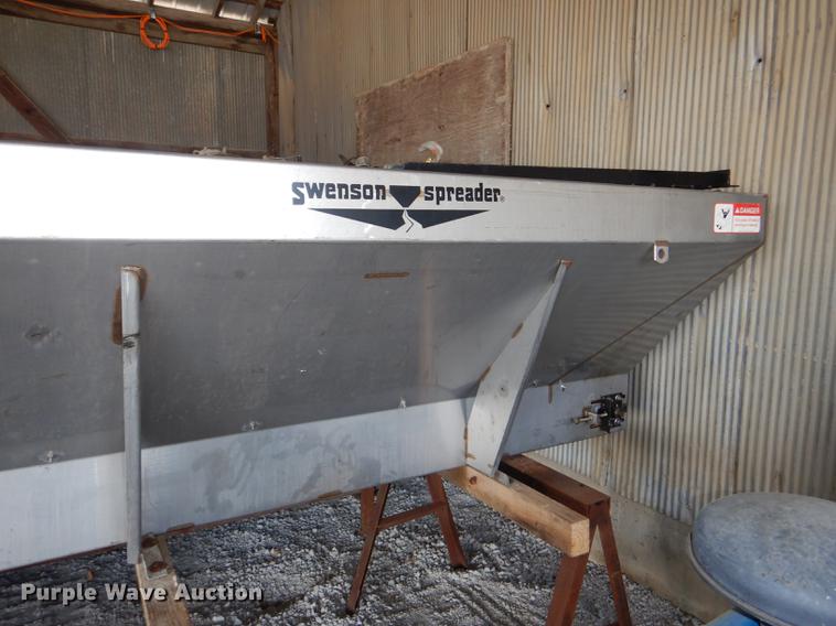 image for item FM9817 Swenson stainless steel V-box spreader
