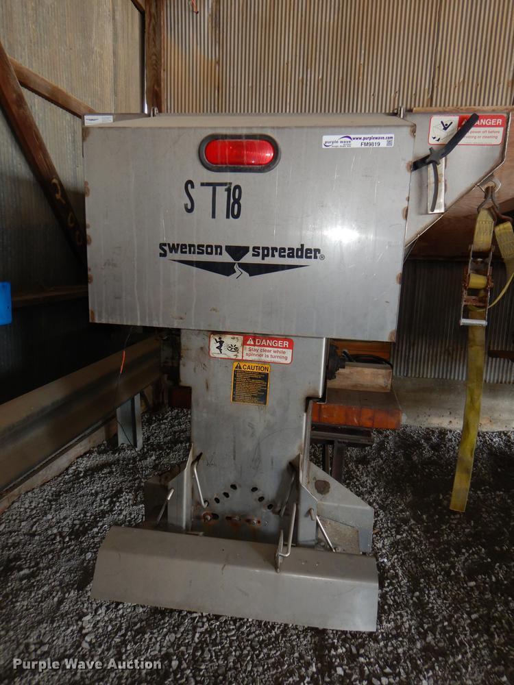 Swenson stainless steel Vbox spreader in Lawrence, KS Item FM9819