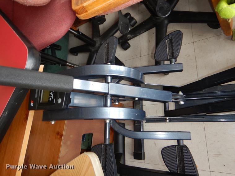 Exercise equipment in Kansas City, KS Item FM9820 sold Purple Wave